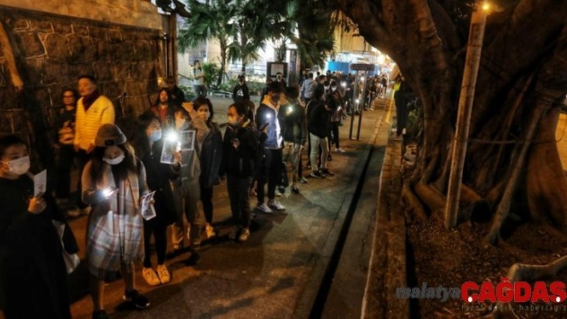 Hong Kong yeni yıla protestolarla giriyor