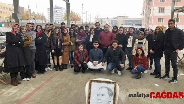 HRÜ Halfeti'de Mehmetçik Vakfı için kermes düzenlendi