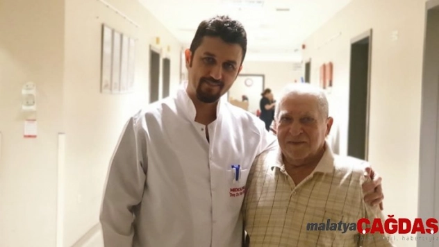 Hurmayı çekirdeği ile yedi hastanelik oldu