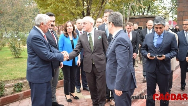 İçişleri Bakan Yardımcısı Erdil, Iğdır'da