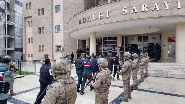 İçişleri Bakanı açıkladı: Şanlıurfa'daki tefecilik operasyonunda 23 tutuklama