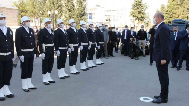 İçişleri Bakanı Soylu: 'Hizmet üretemeyen belediyeler suçu hükumete atıyor'