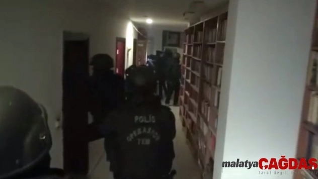 İdil Kültür Merkezi'ne DHKP/C operasyonu: 3 gözaltı