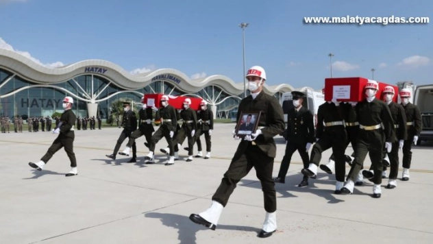 İdlib şehitleri, Hatay'daki tören ile memleketlerine uğurlandı