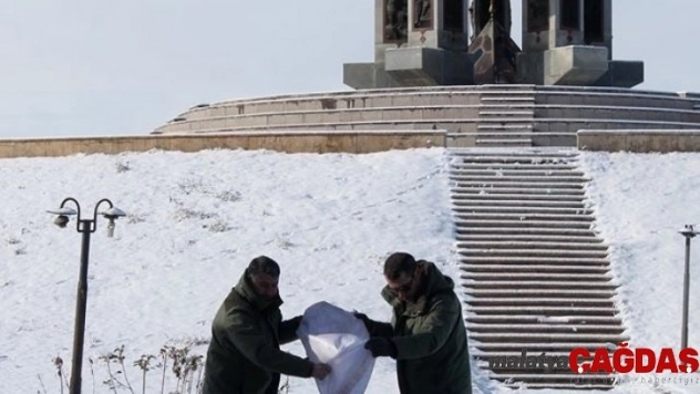 Iğdır'da yaban hayvanlar için doğaya yem bırakıldı