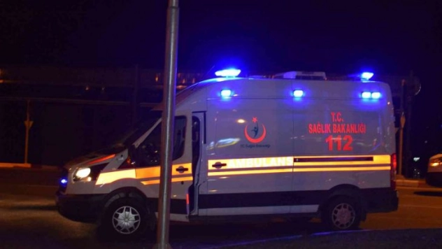 İki aracın karıştığı kazada 1 kişi yaralandı