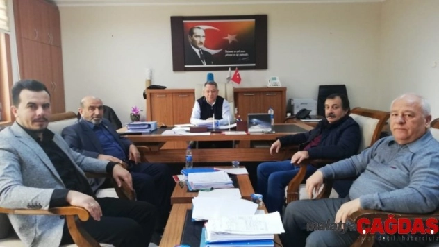 İl Genel Meclisi, İl Özel İdaresinin bütçesini denetliyor