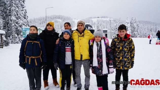 Ilgaz Dağı'nda kayak sezonu açıldı