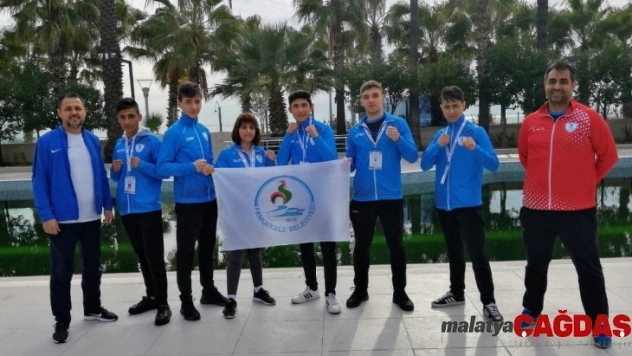 İlk defa katıldıkları müsabakadan 3 madalya ile döndü