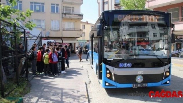 İlk ve ortaokul öğrencilerine serbest kart