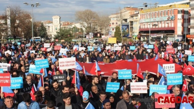 İnegöllüler Doğu Türkistan için yürüdü