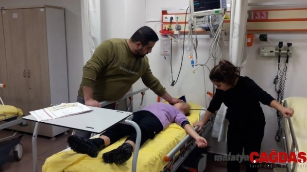 İngilizce kitabını evde unutan çocuğa öğretmeninden darp iddiası