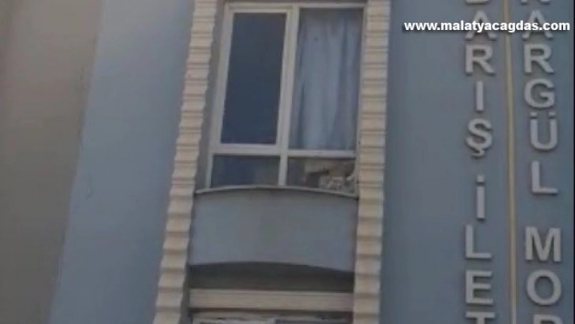 İntihara kalkışan genci cumhuriyet savcısı ve belediye başkanı ikna etti