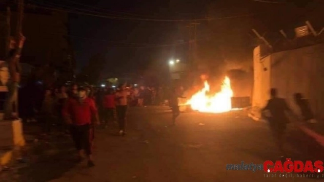 Irak'ta İran Başkonsolosluğu yine ateşe verildi