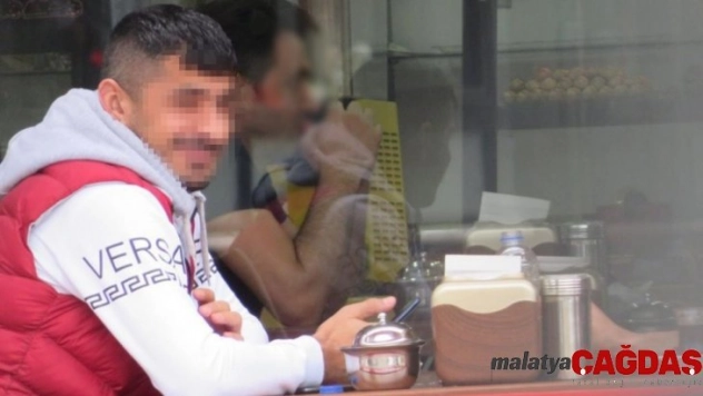 İş vaadiyle Türkiye'ye getirdikleri kadınlara zorla fuhuş yaptıran çete çökertildi: 11 gözaltı