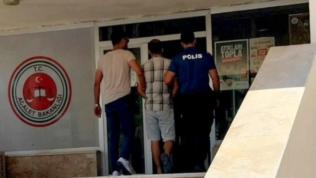 İş yeri deposundan hırsızlık yapan zanlı yakalandı