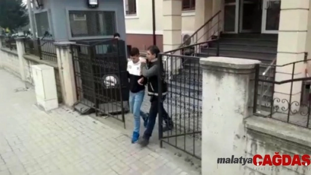 İş yerinden bilgisayar ve para çalan maskeli hırsız tutuklandı