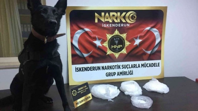 İskenderun'da 1 kilo 520 gram metamfetamin ele geçirildi