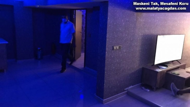 İskenderun'da oyun salonu ve kafe denetimi