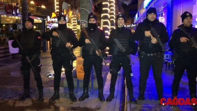 İskenderun'da yıl başı gecesi öncesi 272 litre kaçak içki ele geçirildi