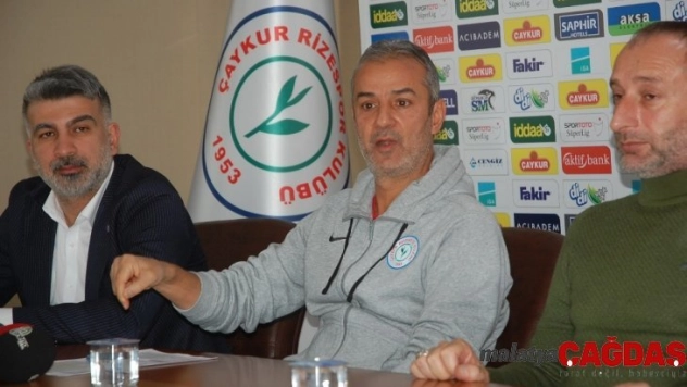 İsmail Kartal: 'Fenerbahçe maçını kazanıp, yılbaşı hediyesi vermek istiyoruz'