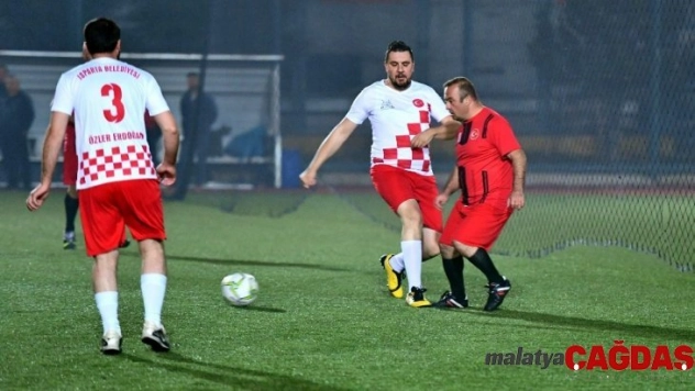 Isparta Belediyesi Futbol Turnuvası'nda şampiyon 13 Aralık'ta