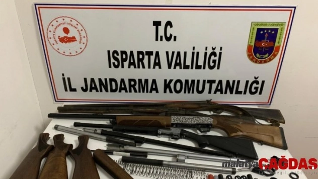 Isparta'da 700 kilo kerevit ele geçirildi: 9 gözaltı