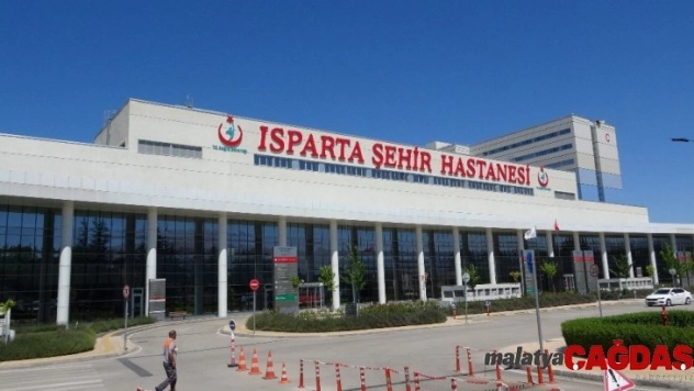 Isparta'da doktoru darp eden şahıs serbest kaldı