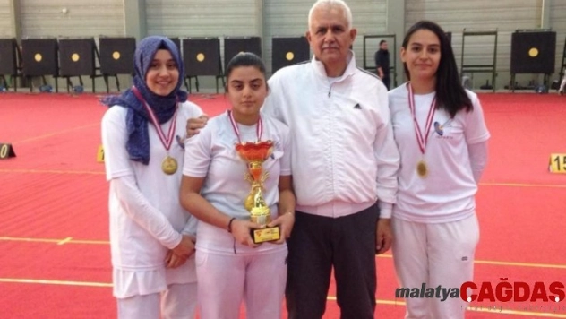 Ispartalı okçulardan Türkiye dereceleri