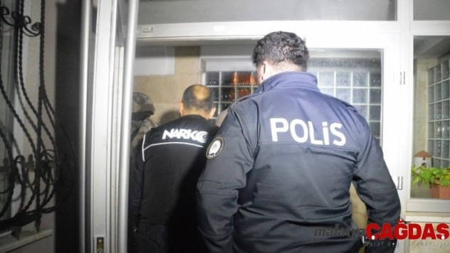 İstanbul güne narkotik operasyonu ile başladı