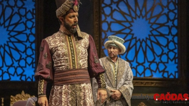 IV. Murat tekrar sahnede