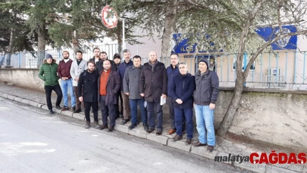 İYİ Parti'nin konferans afişlerine suç duyurusu