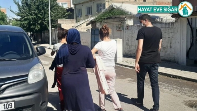 İzin gününde olan polisin yakaladığı hırsızlar tutuklandı