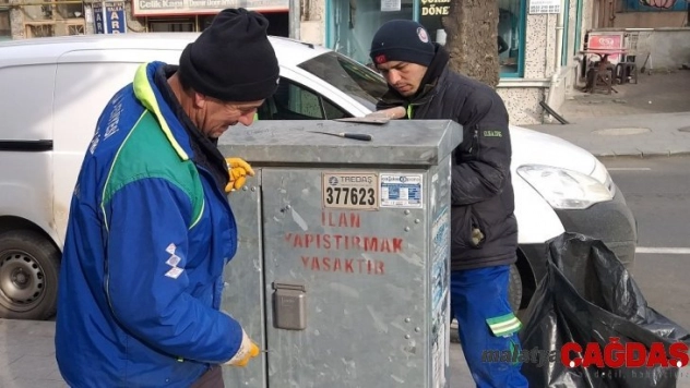 İzinsiz ilan ve afiş asanlara ceza kesilecek