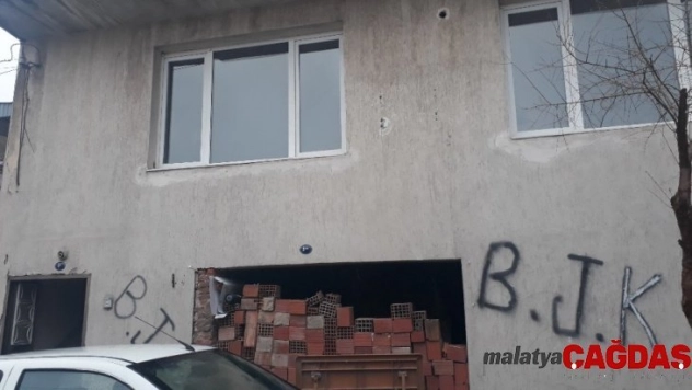 İzmir'de yaşlı çift soba kurbanı