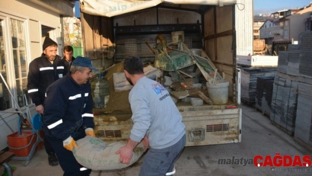 İzmit Belediyesi mobil ekipleri her yerde