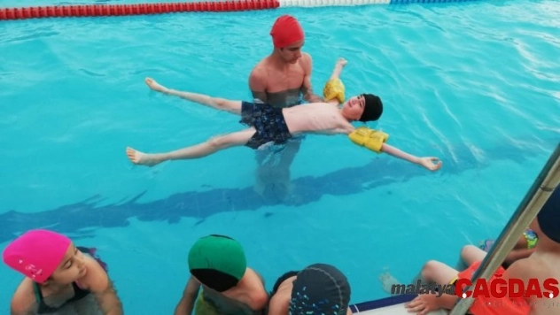 İzmit'te yüzme bilmeyen kalmayacak