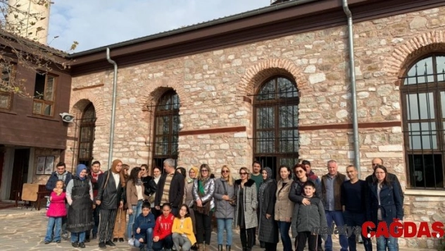 İzmitliler tarih gezilerine yoğun ilgi gösteriyor
