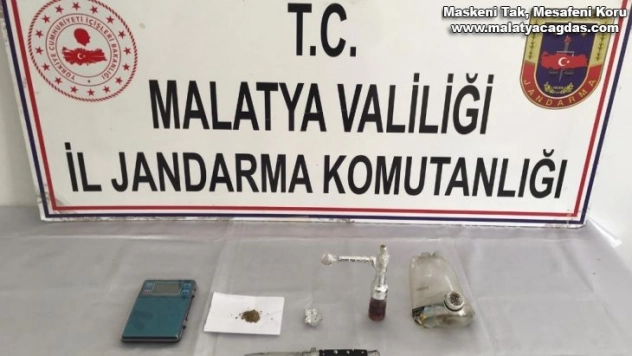 Jandarma'dan uyuşturucu ve kaçakçılığa izin yok