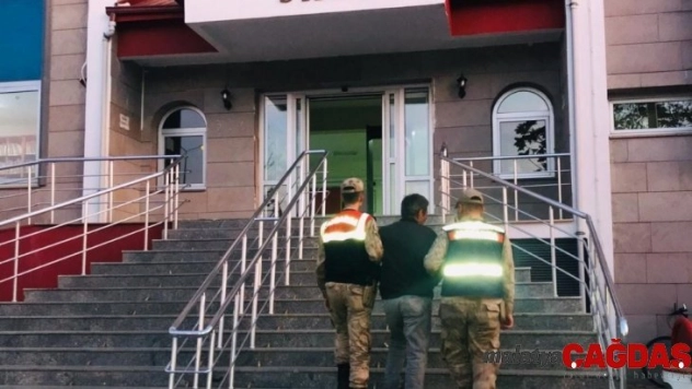 Jandarma kablo hırsızını yakaladı