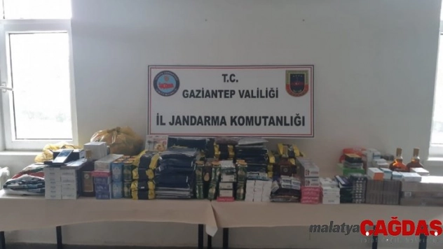 Jandarma kaçakçılara göz açtırmıyor