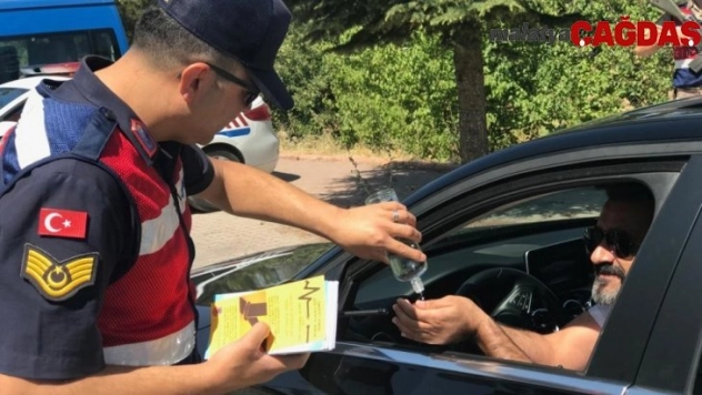 Jandarmadan bayram şekerli denetim