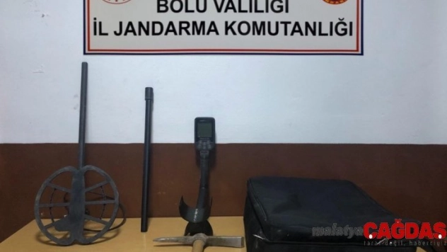Jandarmadan kaçak kazı operasyonu