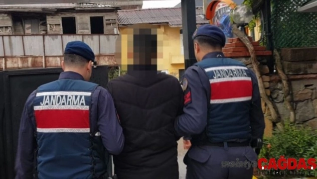 Jandarmadan nefes kesen uyuşturucu operasyonu kamerada