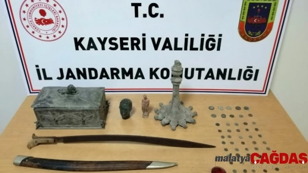 Jandarmadan tarihi eser kılıç operasyonu