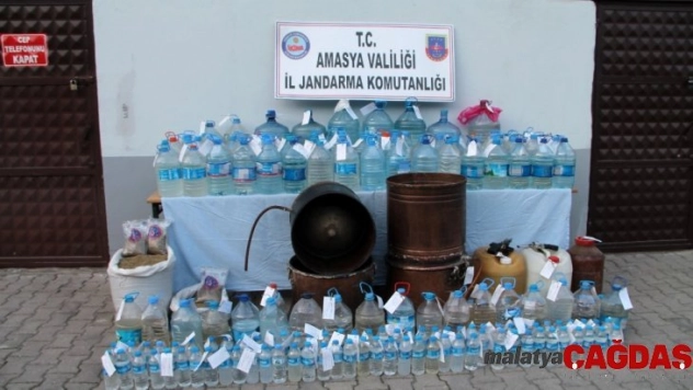 Jandarmadan yılbaşı öncesi kaçak alkol operasyonu