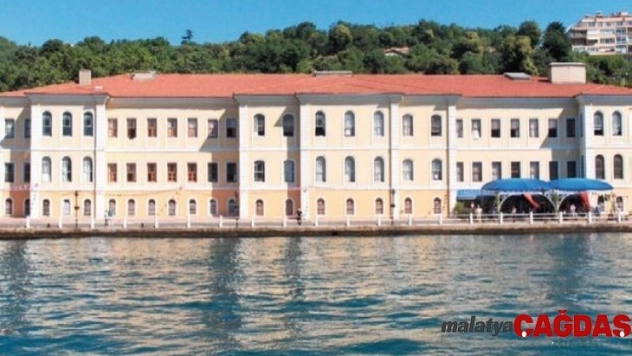 Kabataş Erkek Lisesi uluslararası müfredat uygulayan ilk devlet lisesi oldu