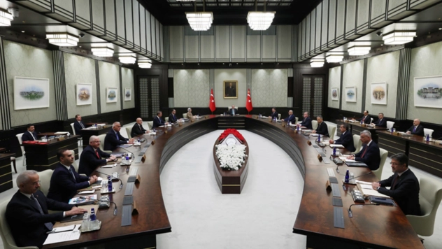 Kabine Beştepe'de Toplanıyor: Gündemde Dış Politika ve Ekonomi