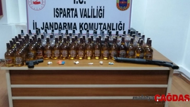 Kaçak içkiye 9 bin 360, uyuşturucu sonrası araç kullanımına 15 bin 501 lira ceza