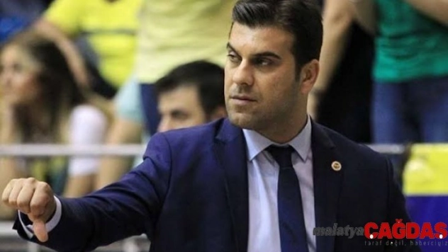 Kadın basketbol takımının yeni antrenörü belli oldu
